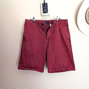 GAP Mens Essential Khakis Shorts Maroon Flat Front Stretch Pockets Size 33